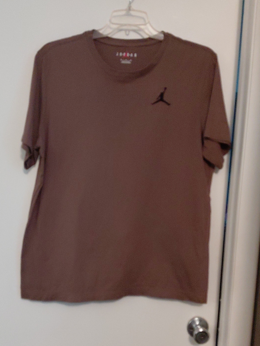 Jordan JumpMan Men's Short-Sleeve Crewneck T-Shirt.Brown With Black Logo Size XL
